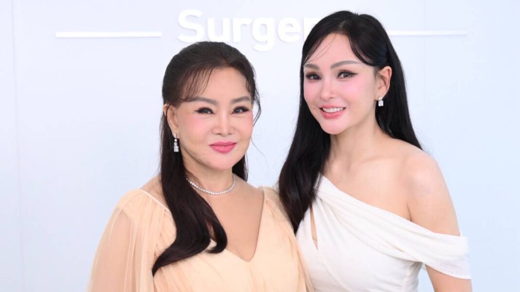 1200 THEKLINIQUESURGERY