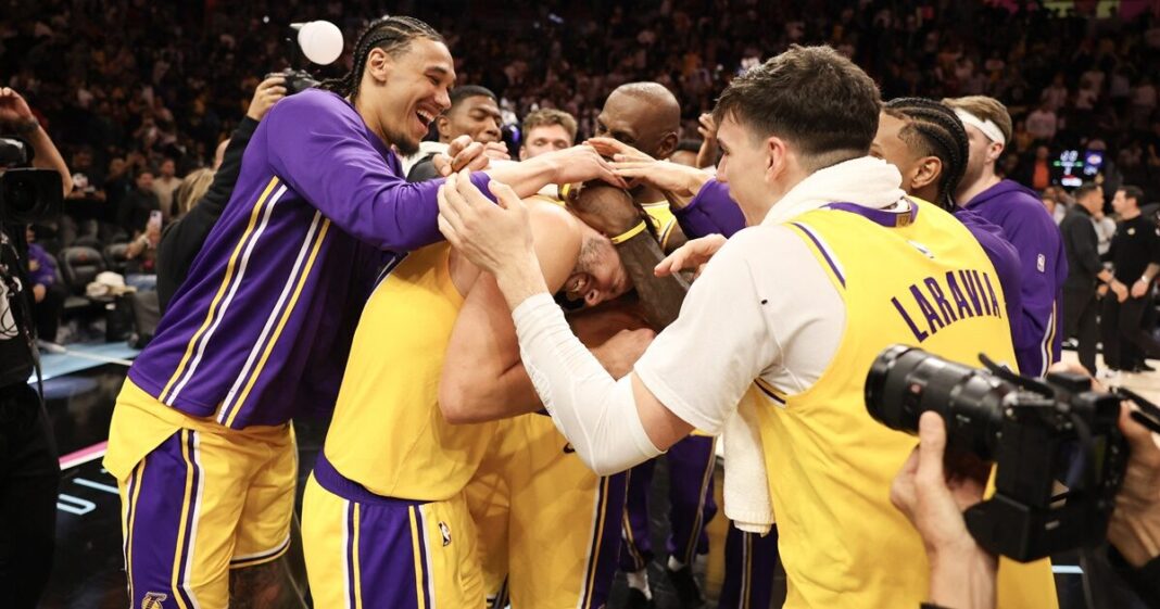 2026 03 20T034837Z 201632506 MT1USATODAY28544464 RTRMADP 3 NBA LOS ANGELES LAKERS