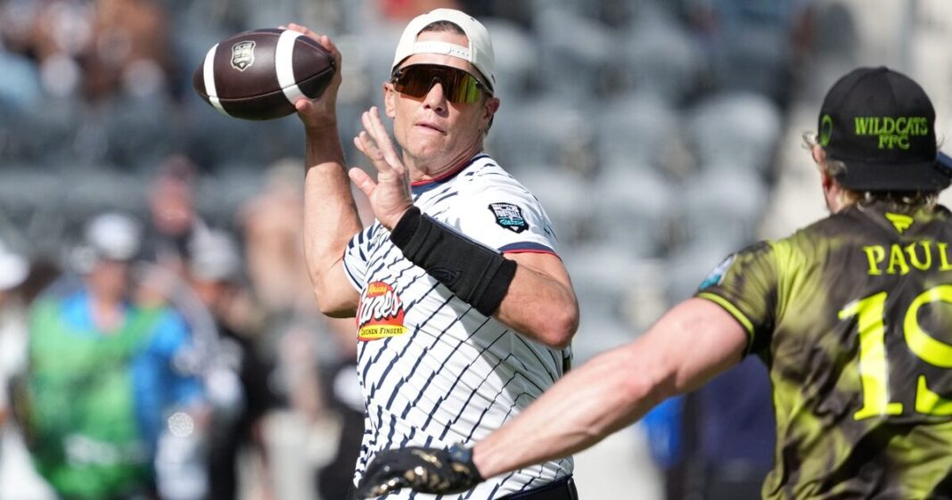 2026 03 22T031803Z 1711324569 MT1USATODAY28562321 RTRMADP 3 FOOTBALL FANATICS FLAG FOOTBALL